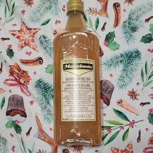 Starbucks Macadamia Syrup (Not Sold In Stores) Includes Optional white Pump